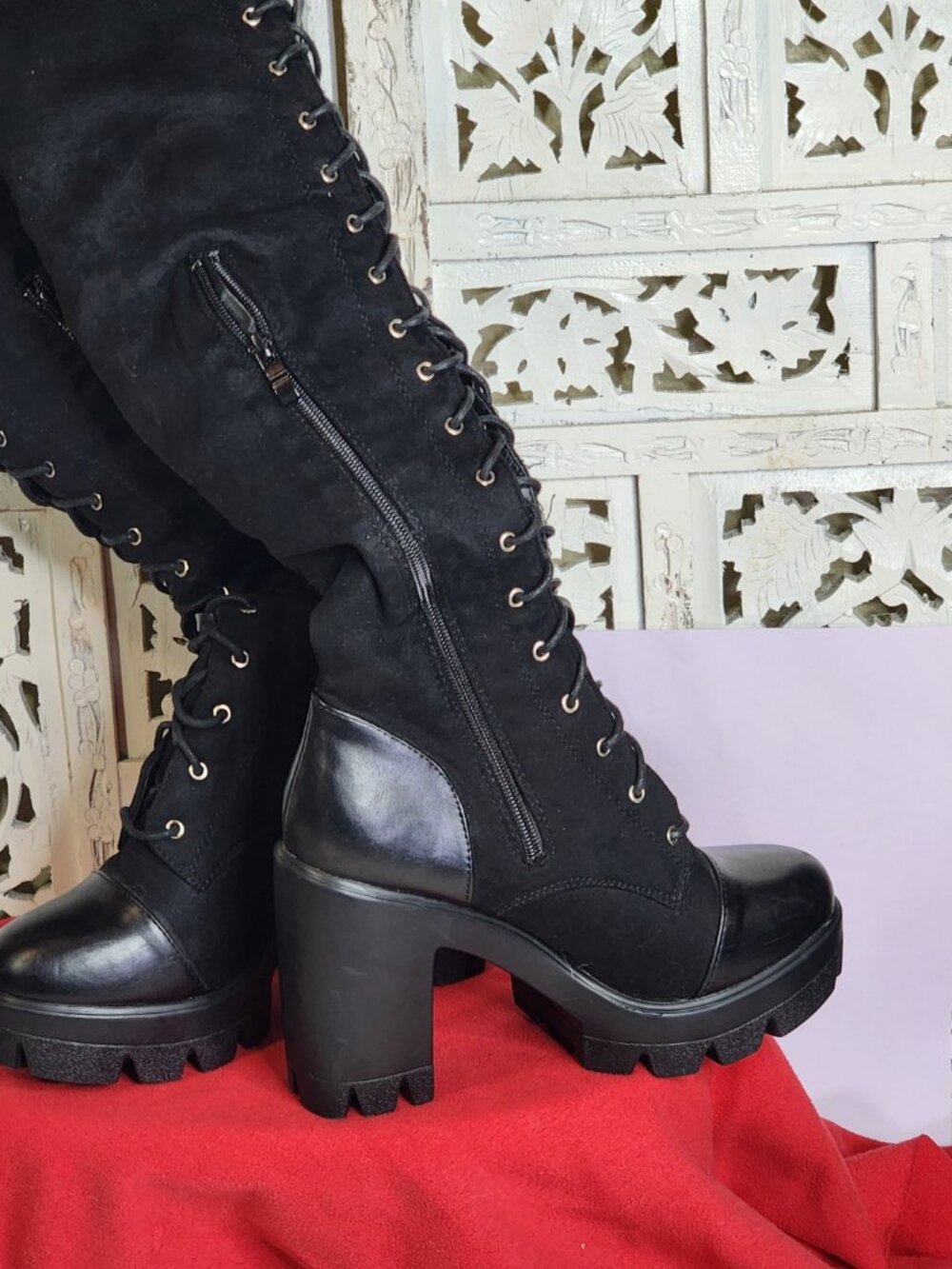 Fashion Nova Los Angeles Black Blogger Suede Over The Knee Lace Up Boots Sz 8.5M - Picture 11 of 16